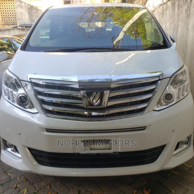 2014 Toyota Alphard - White: Luxury Vehicle for Sale