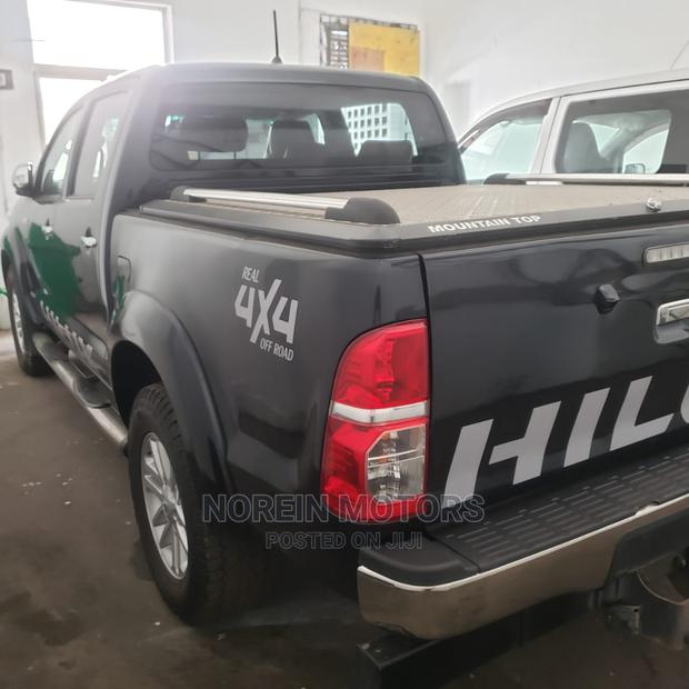 Gray 2015 Toyota Hilux - Quality Used Pickup for Sale