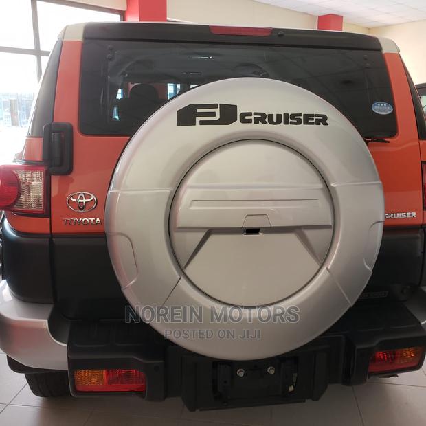 2015 Toyota FJ Cruiser in Bright Orange: Discover the Great Outdoors