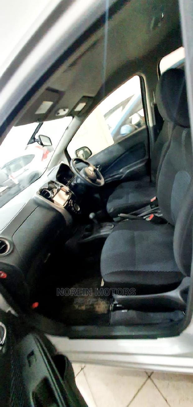 Nissan Note 2015 Silver - Value-Packed and Family-Friendly