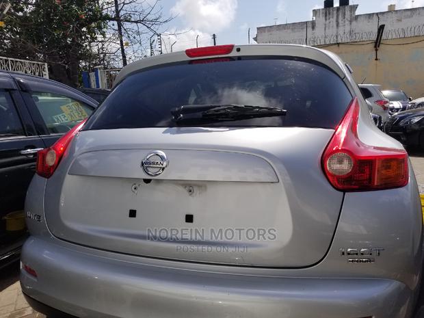 2015 Nissan Juke Silver - Great Condition, Low Mileage