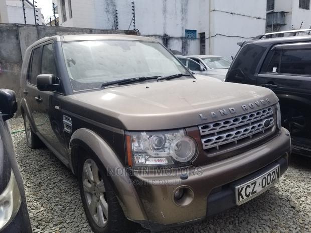 2015 Land Rover Discovery Brown - Pre-owned Luxury SUV