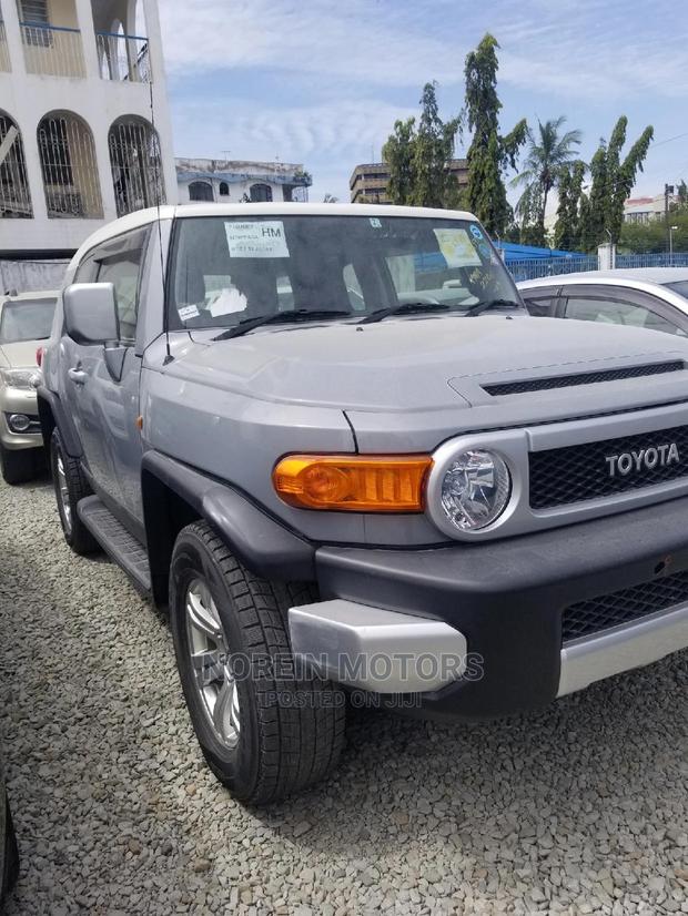 Gray 2015 FJ Cruiser Toyota - Used, Stylish, and Ready for Adventure!