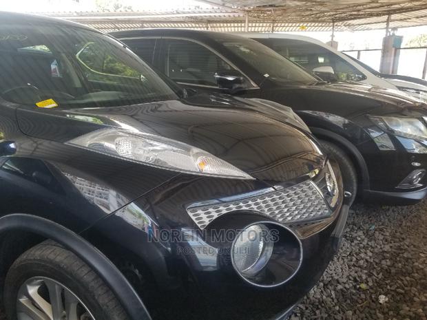 2015 Nissan Juke Black: Compact CUV for Daily Commute