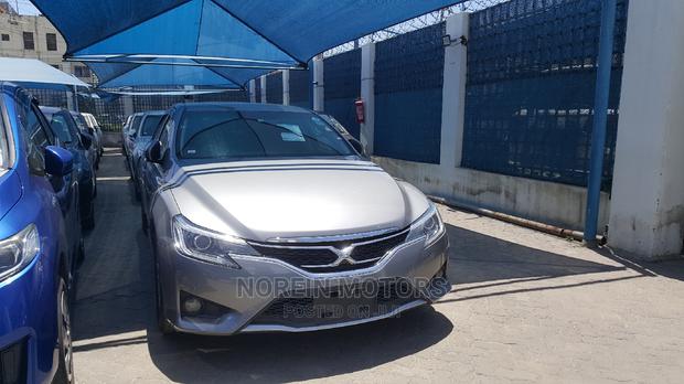 Pre-owned 2014 Toyota Mark X Silver