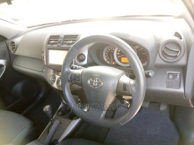 Used 2015 Toyota RAV4 Gray - Perfect for Adventure Seekers
