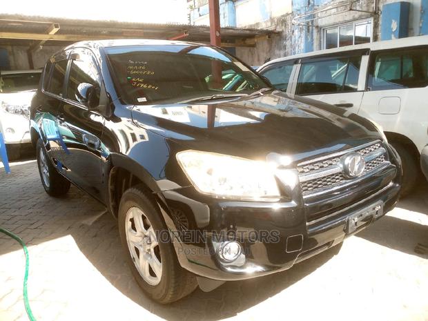 Used 2015 Toyota RAV4 Gray - Perfect for Adventure Seekers