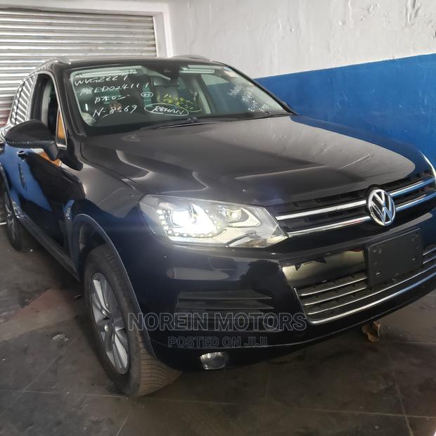 New 2014 Volkswagen Touareg in Matt Black - Pre-owned Luxury SUV
