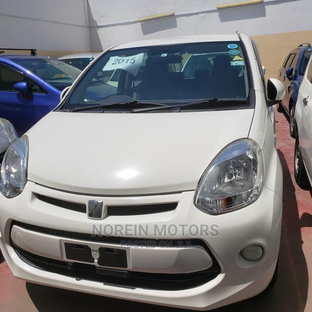 2015 Toyota Passo Pearl: Compact Sedan for Urban Drive