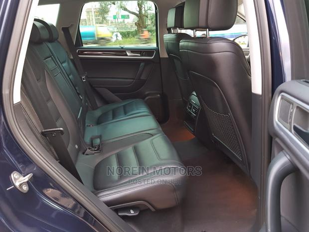 Volkswagen Touareg 2014 Black: Top Quality SUV on Sale