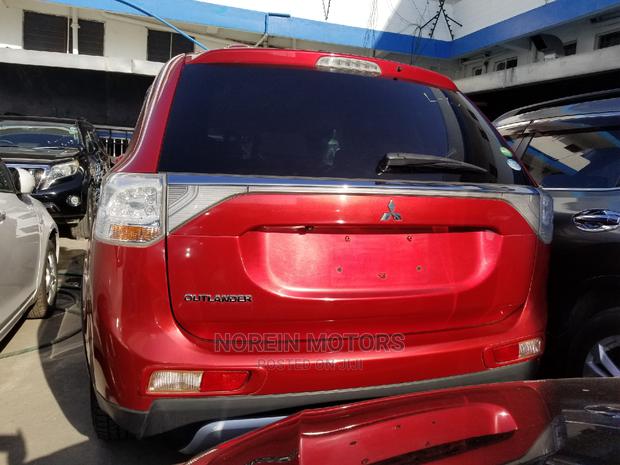 2015 Mitsubishi Outlander in Burgundy - Used Car for Sale