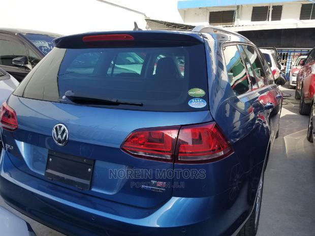2014 Volkswagen Golf Blue: A Smart, Stylish, and Efficient Choice