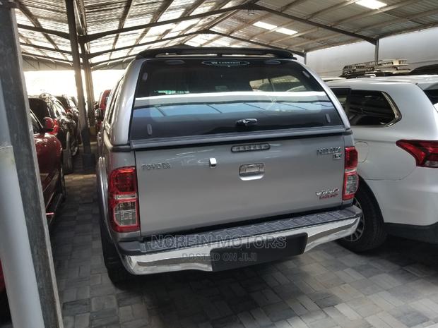2014 Toyota Hilux Gray - Stylish, Durable, and Loaded with Features
