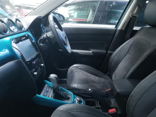 2014 Blue Suzuki Escudo SV Premium - High-quality Used Car
