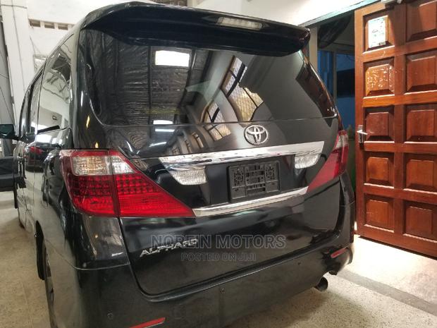 New 2015 Toyota Alphard Matt Black - Elegant Sedan for Purchase