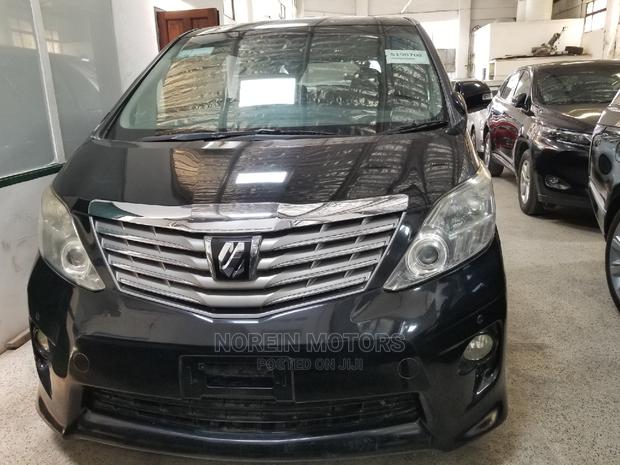 New 2015 Toyota Alphard Matt Black - Elegant Sedan for Purchase