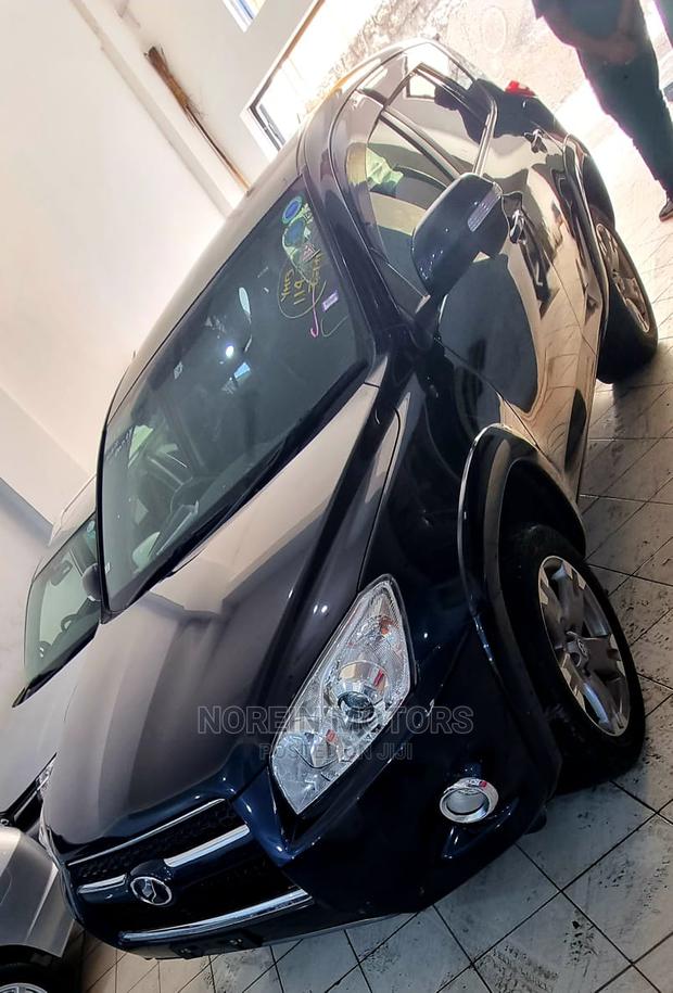 2015 RAV4 in Blue: Toyota's Compact SUV for a Comfortable Drive