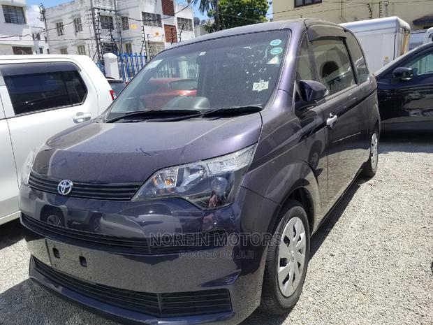 Used 2014 Toyota Spade - Gray Car Available