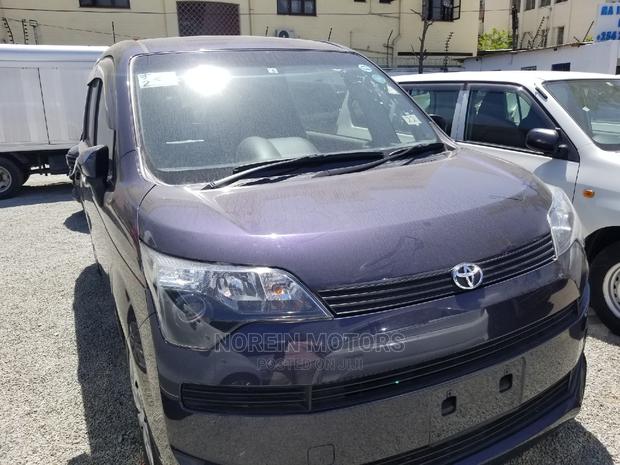 Used 2014 Toyota Spade - Gray Car Available