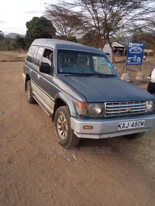 Used 1996 Mitsubishi Pajero Black: Unleash Your Off-road Potential