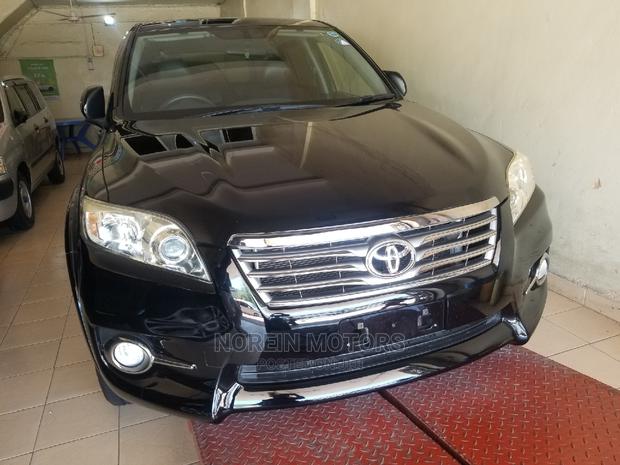 2014 Toyota Vanguard Black: Great Condition Pre-Owned SUV