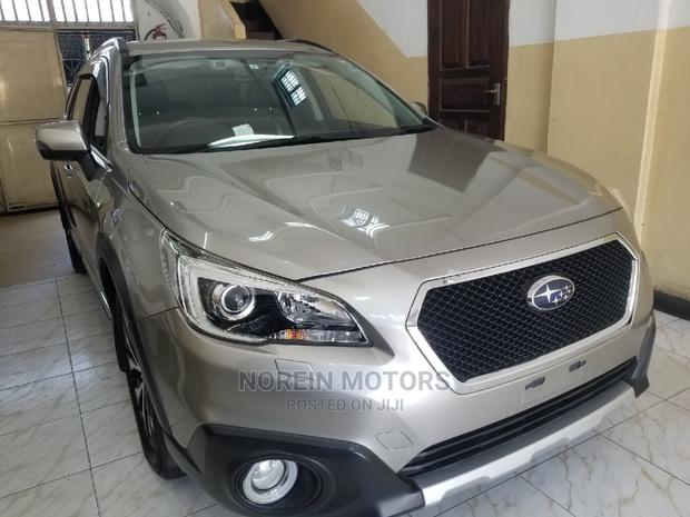 2015 Subaru Outback Silver: Quality, Comfort, and Safety