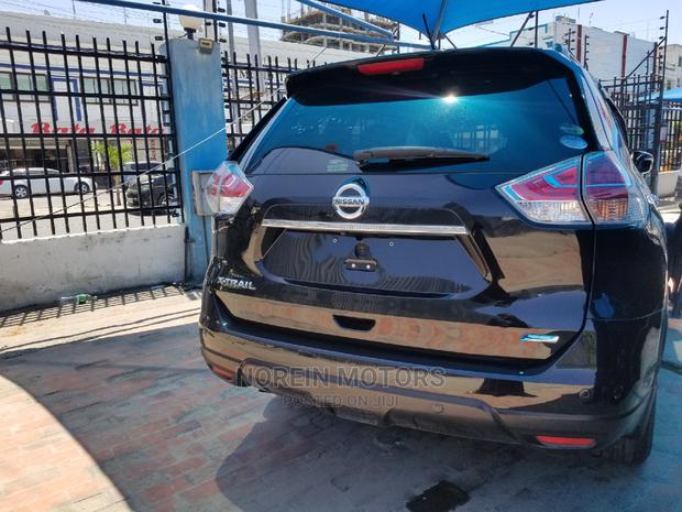 Pre-Owned Nissan X-Trail 2014 SV Premium Black - Affordable Price