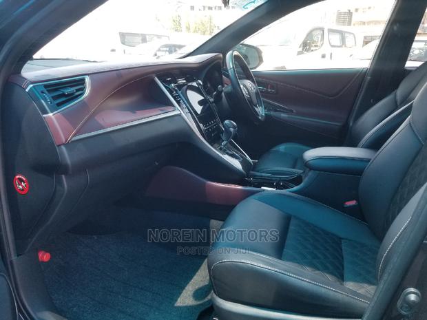 Black Toyota Harrier 2014 - Quality Pre-Owned Luxury SUV