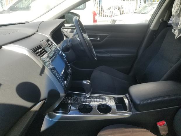 2014 Nissan Teana in Black: Quality Pre-Owned Vehicle