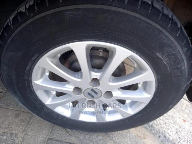White 2014 Mitsubishi Pajero: Off-Road Ready and Stylish