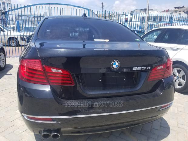 2014 Blue BMW 523i Saloon