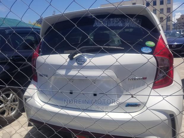 2017 Nissan Note Pearl: Quality Hatchback at a Fair Price