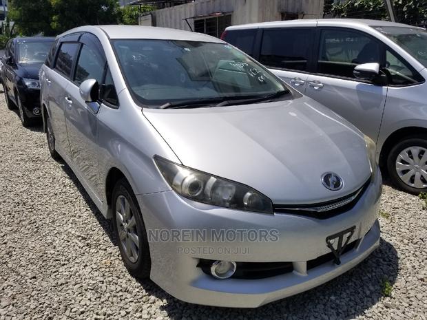 2014 Silver Toyota Wish - Premium and Practical Sedan for All