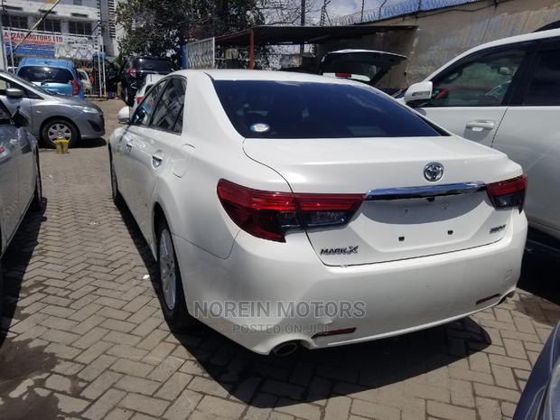 2014 Toyota Mark X Pearl - Stylish Sedan for Sale