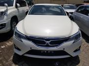 2014 Toyota Mark X Pearl - Stylish Sedan for Sale for sale