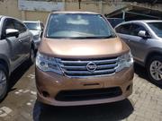 Nissan Serena Gold 2015: Stylish MPV Up for Grabs for sale