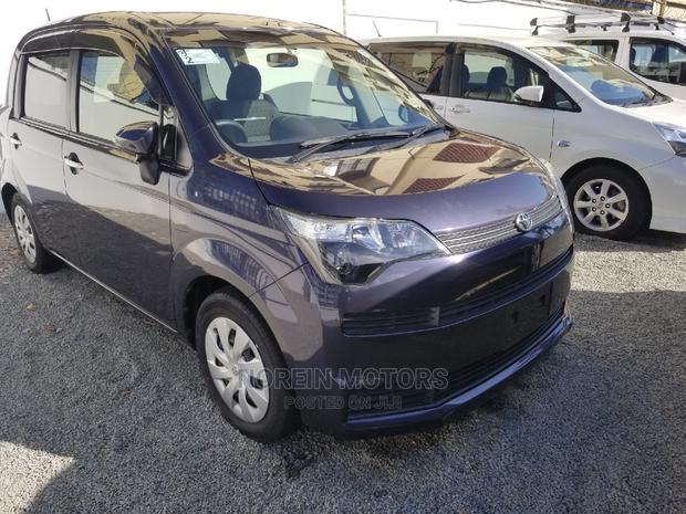 High-Quality 2015 Toyota Spade Purple - Used Car