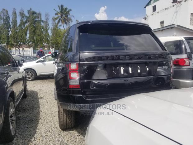 Black 2014 Land Rover Range Rover - Quality SUV on Offer