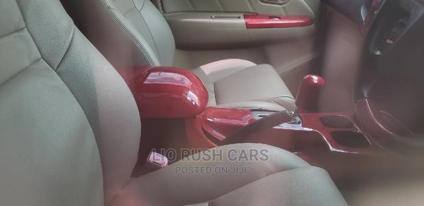 2015 Toyota Fortuner in Stunning Silver: Luxury SUV with Style