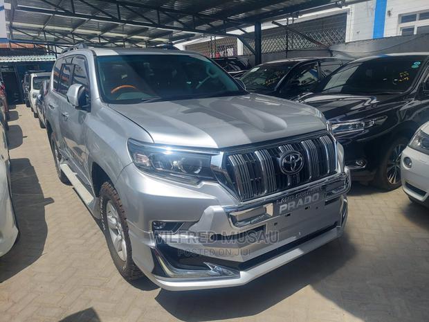 2015 Gray Toyota Land Cruiser Prado - Pre-Owned SUV with Premium Luxury Features