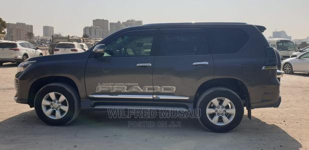 2014 Toyota Land Cruiser Prado - Black Edition