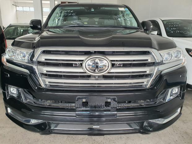 New 2016 Toyota Land Cruiser Prado 4.0 V6 Dual VVT-i Black