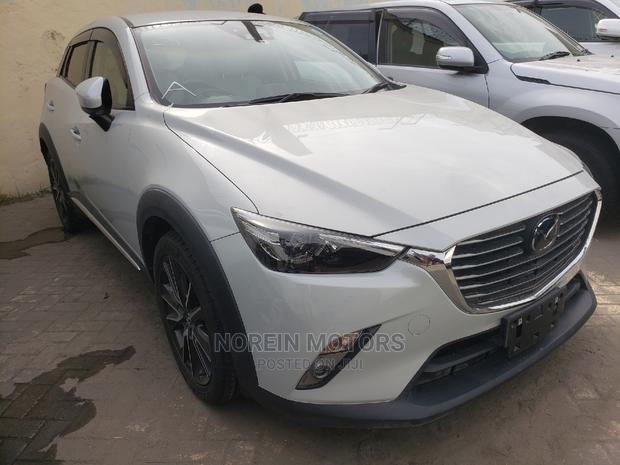 2014 Mazda CX-3 in White: A Compact SUV for Everyday Adventures