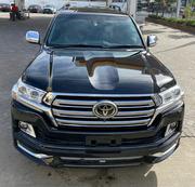 2016 Toyota Land Cruiser - Black Edition: Powerful and Stylish SUV for sale