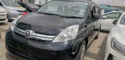 2014 Toyota ISIS Matt Black - Used Sedan, Luxury Class for sale