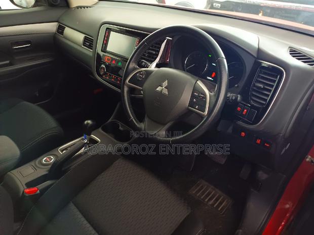 Mitsubishi Outlander 2015 Red