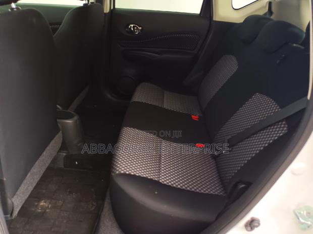 Nissan Note 2014 SV Premium White
