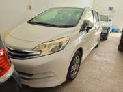 Nissan Note 2014 SV Premium White for sale
