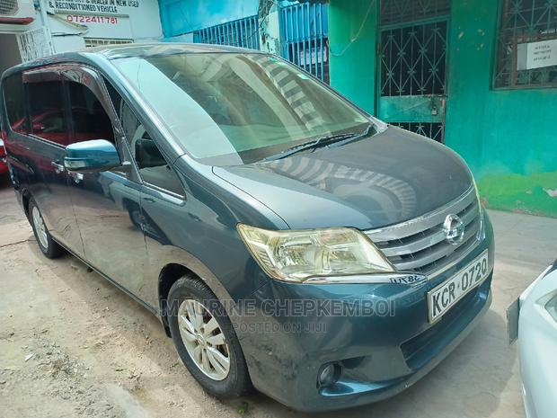 Nissan Serena 2012 Blue