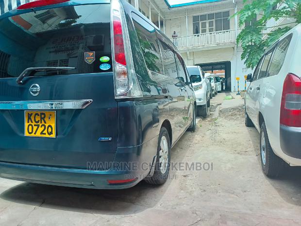 Nissan Serena 2012 Blue
